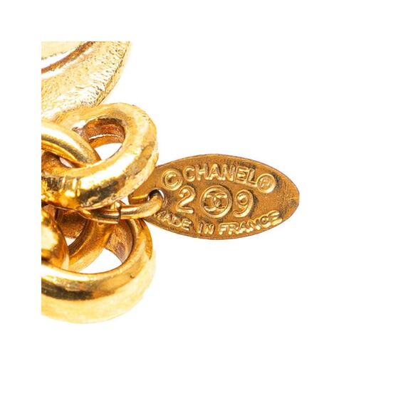 Pre Loved LuxUness Chanel Gold Chain Belt - Picture 3 of 7